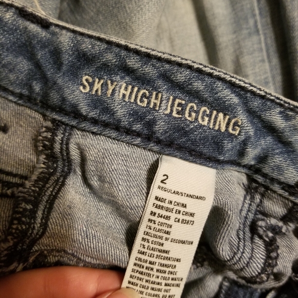 SOLD 🦅American Eagle🦅 destroyed jegging - Picture 3 of 4